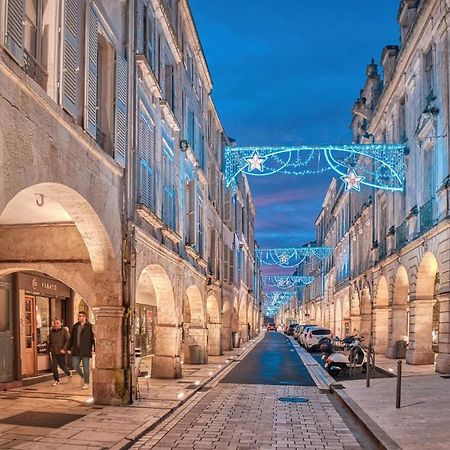 Appartement T3 Tout Confort En Duplex A 20Mn A Pied Du Centre-Ville Avec Tv Et Wifi La Rochelle  Buitenkant foto