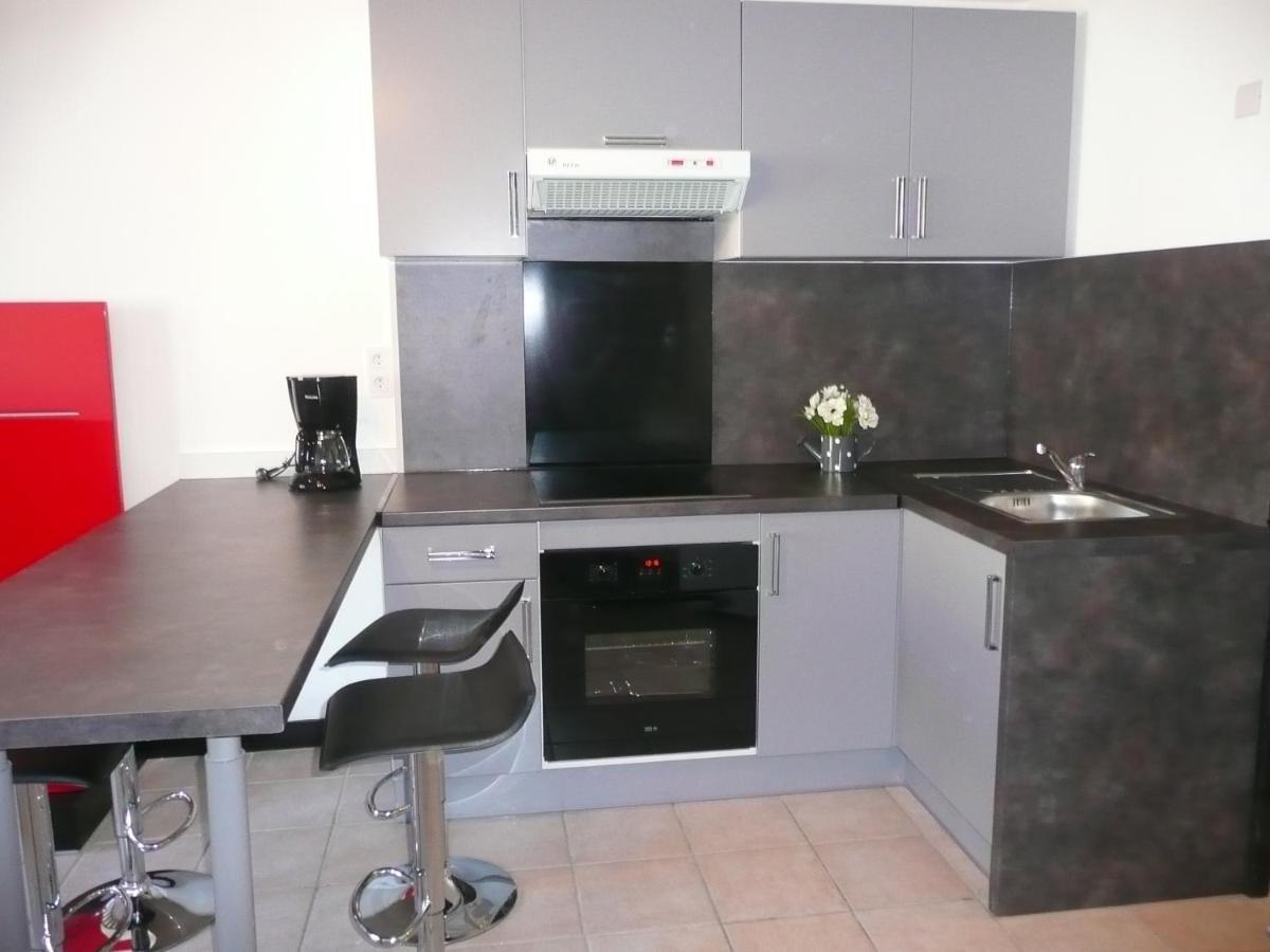 Appartement T3 Tout Confort En Duplex A 20Mn A Pied Du Centre-Ville Avec Tv Et Wifi La Rochelle  Buitenkant foto
