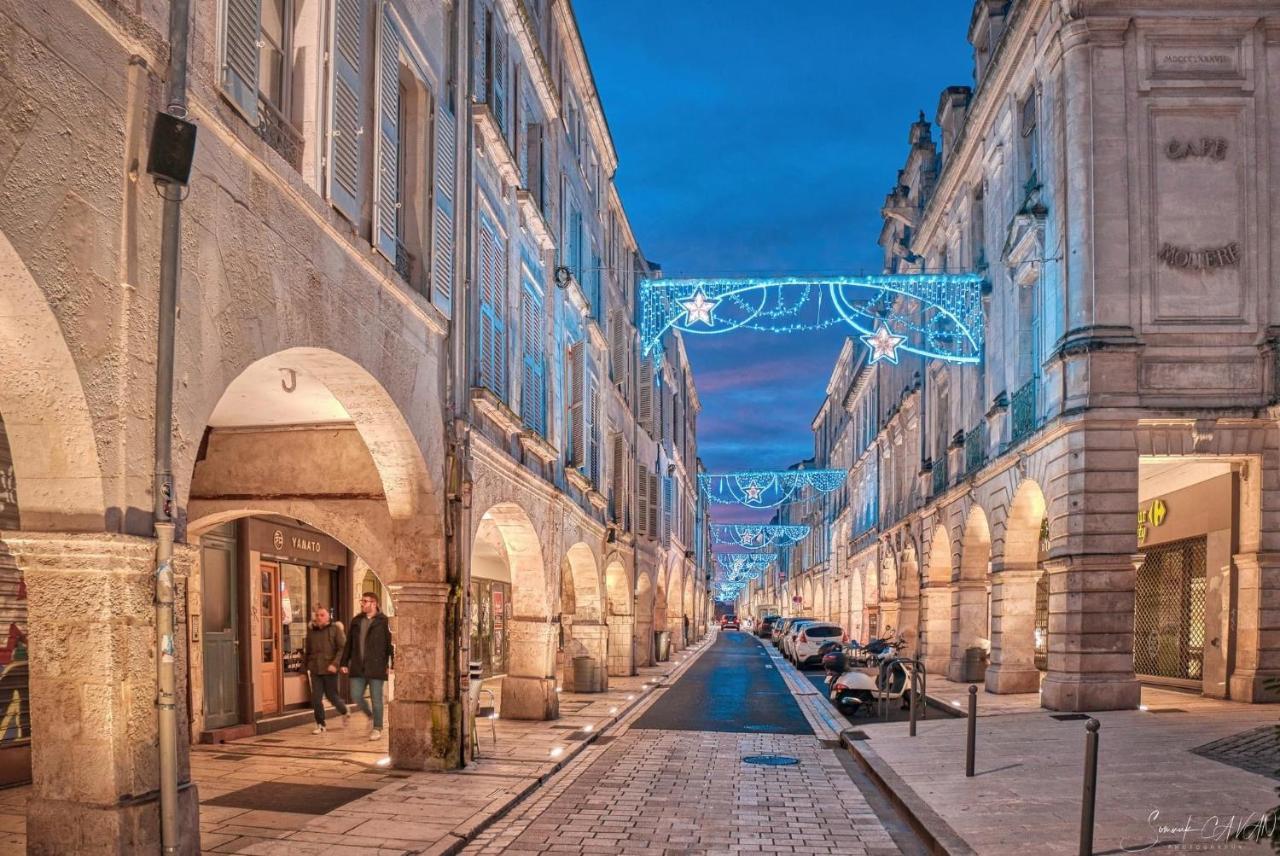 Appartement T3 Tout Confort En Duplex A 20Mn A Pied Du Centre-Ville Avec Tv Et Wifi La Rochelle  Buitenkant foto
